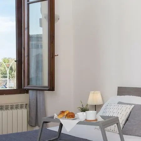 Rental In Rome - Santa Maria Novella Palace Florenz Exterior foto